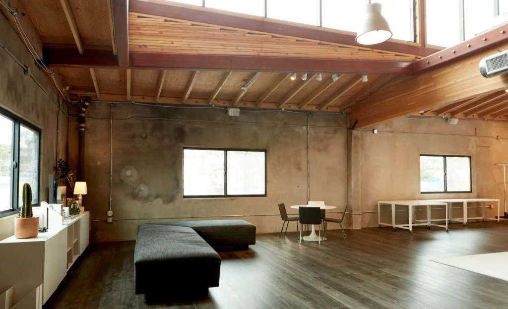 Egemen Mustafa Şener Studio loft